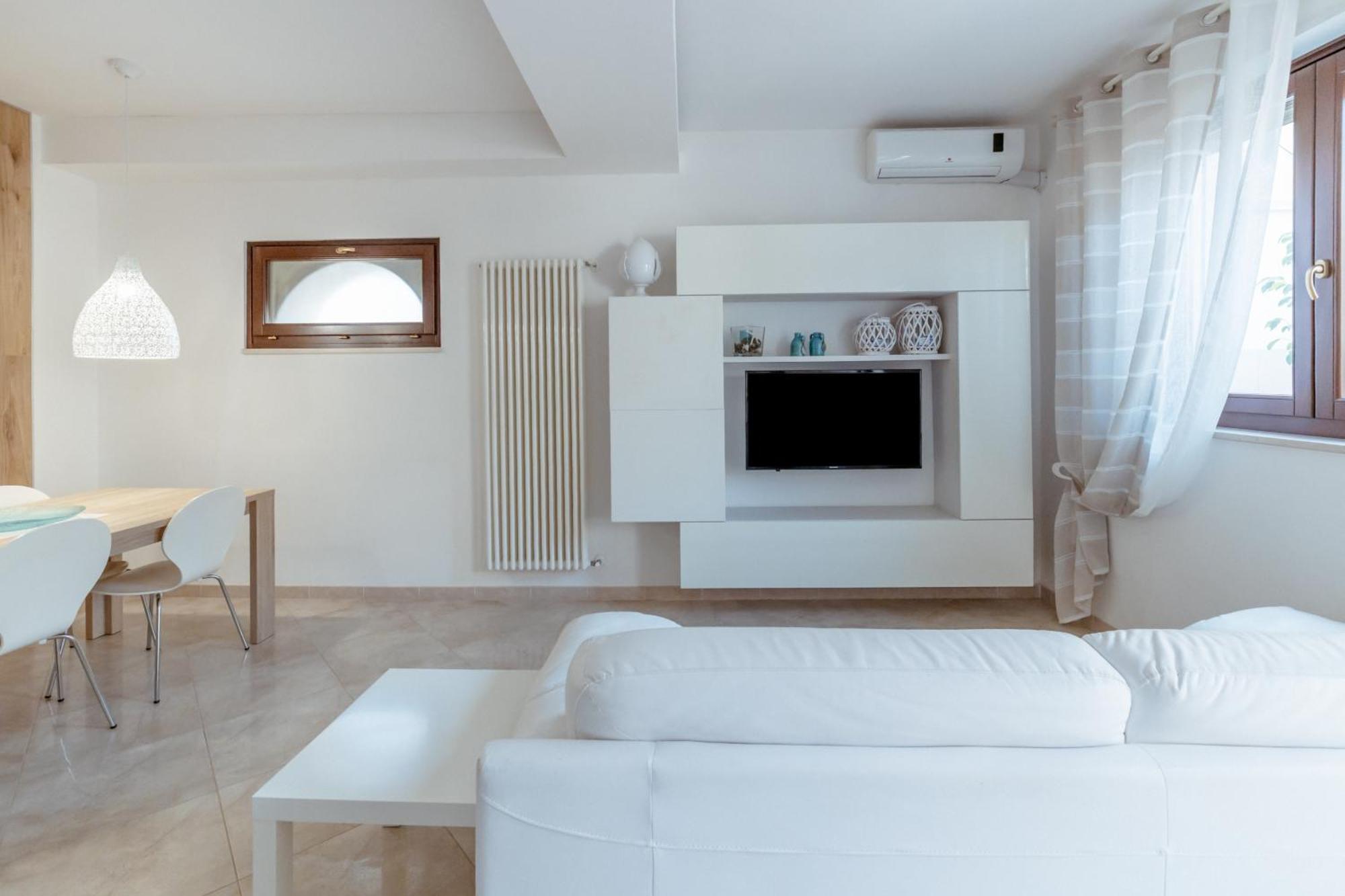 La Casetta Di Chiara B&B Polignano a Mare Exteriör bild